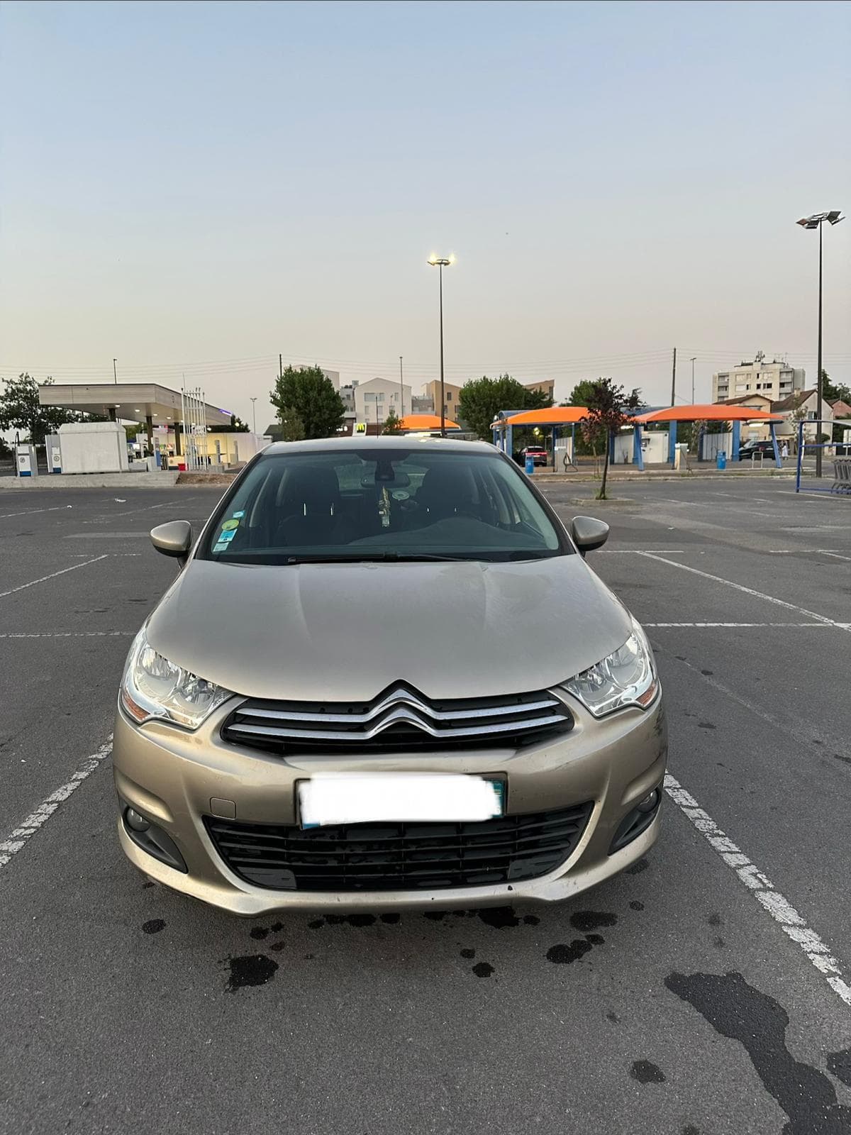 Citroën C4 — photo 1 sur 3
